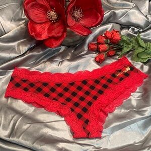 🌹Victoria's Secret “PINK” Nice-ish Red and Black Plaid Lace Bikini Panty - NWOT